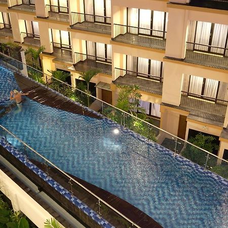 Hotel Park Regis Kuta à Kuta Lombok Extérieur photo
