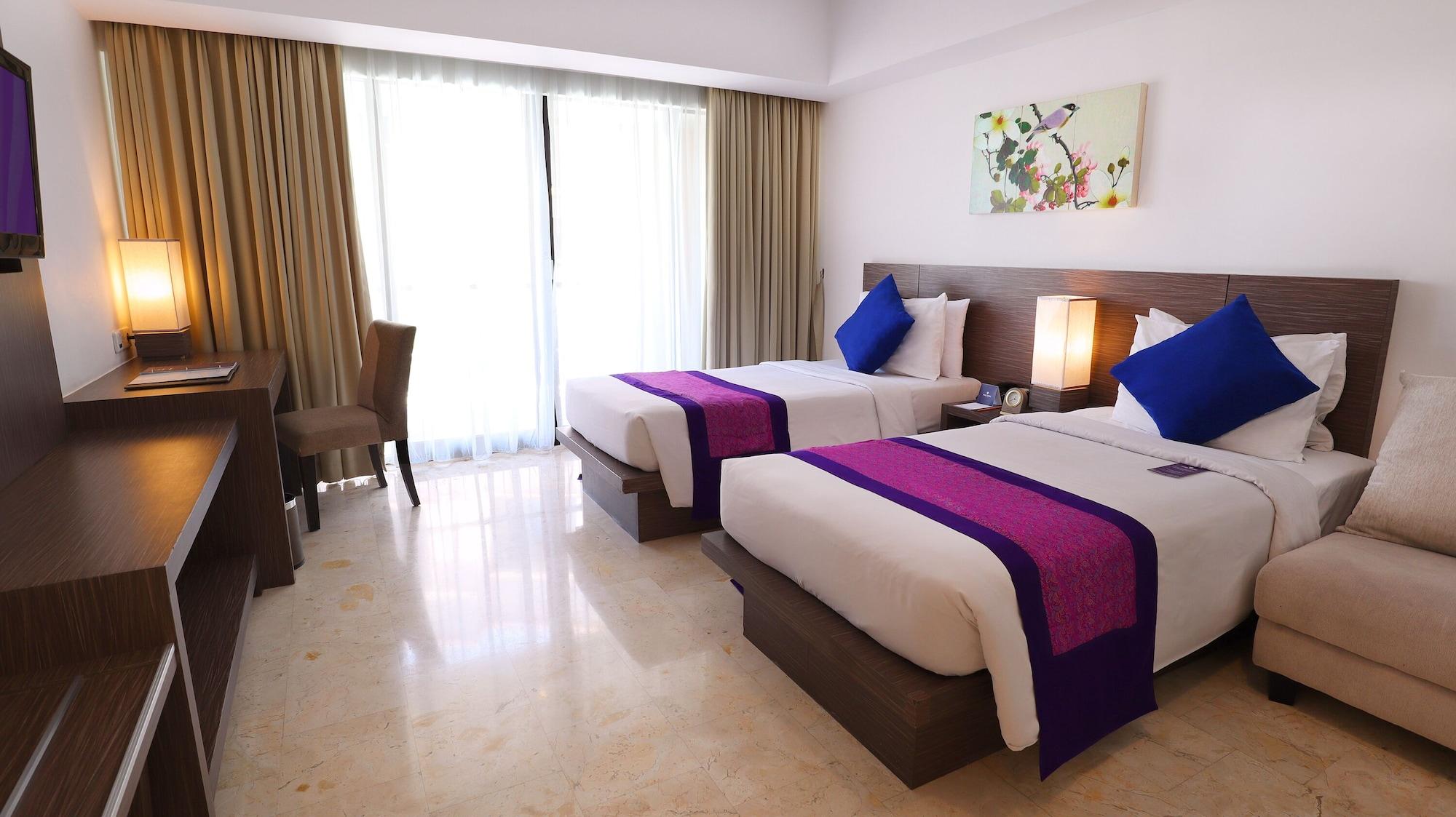 Hotel Park Regis Kuta à Kuta Lombok Extérieur photo
