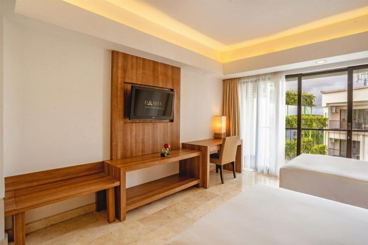 Hotel Park Regis Kuta à Kuta Lombok Extérieur photo