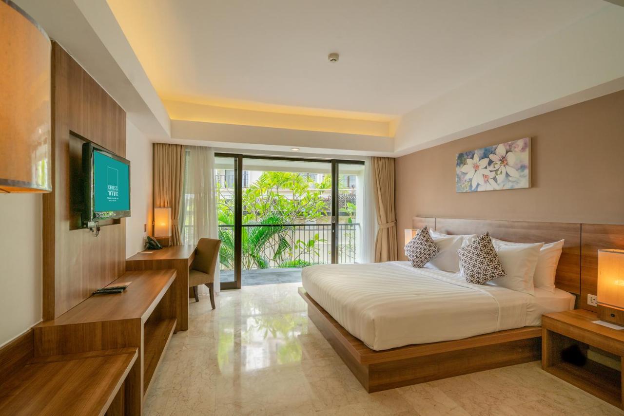 Hotel Park Regis Kuta à Kuta Lombok Extérieur photo