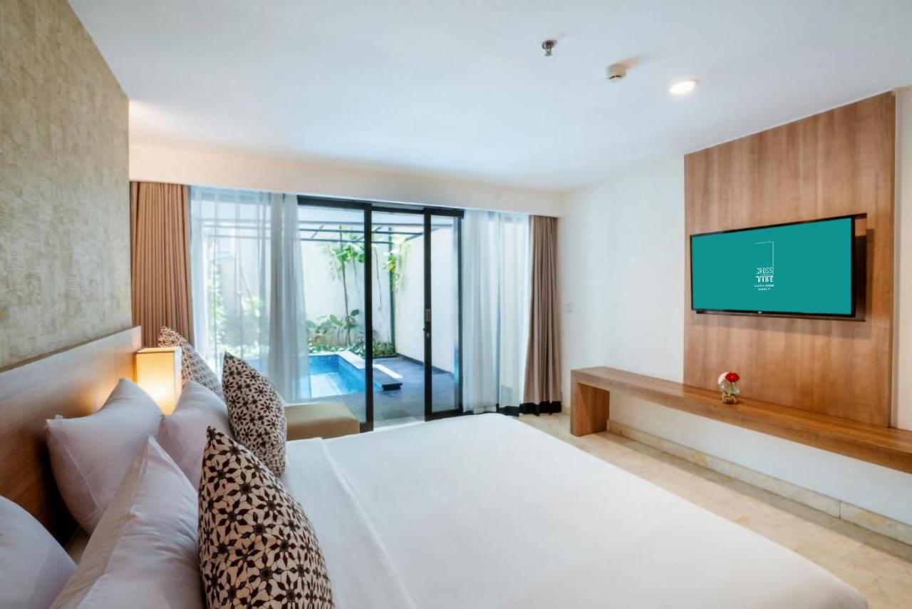 Hotel Park Regis Kuta à Kuta Lombok Extérieur photo